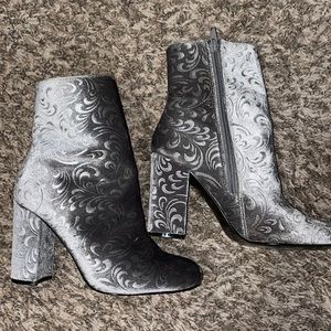 Shelly’s London suede heel boots